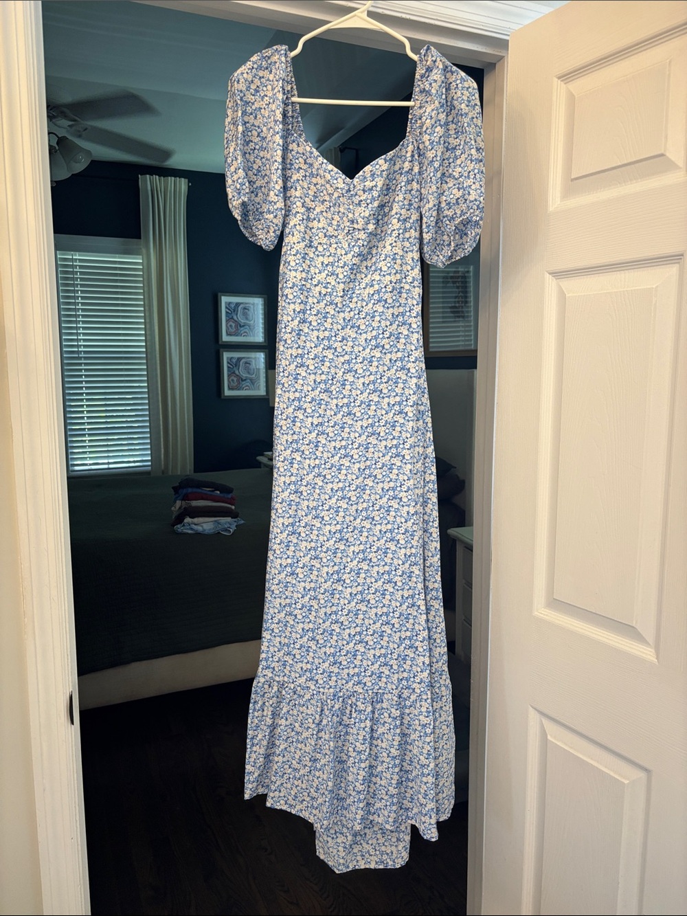 Blu Pepper Light Blue & White Floral Puff-Sleeve Maxi Dress